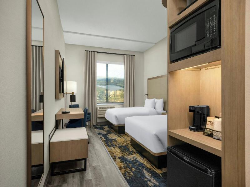 Fairfield Inn & Suites Livermore image
