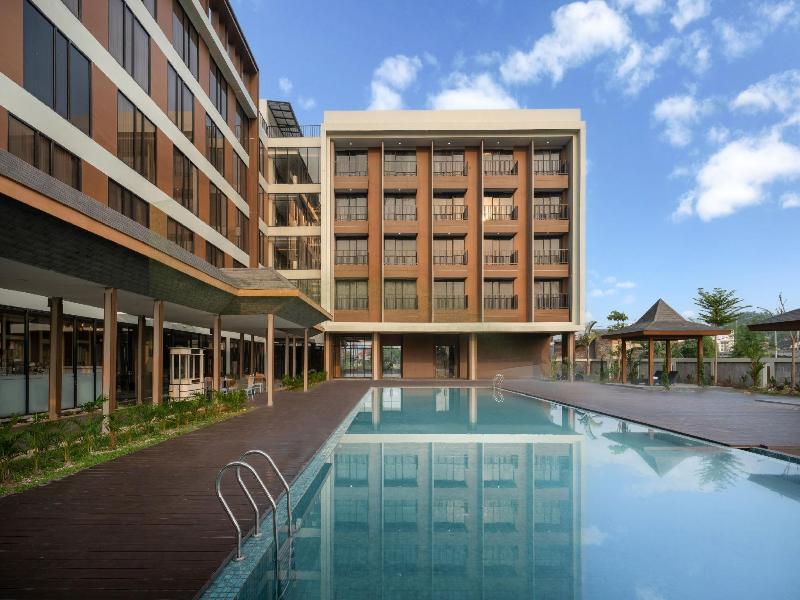 Myze Hotel Sumenep image