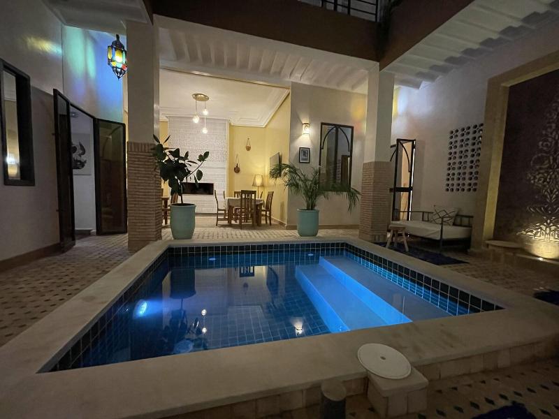 Riad Samarine image