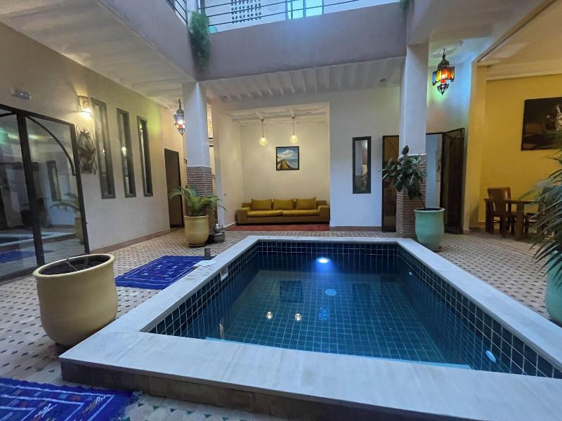 Riad Samarine image