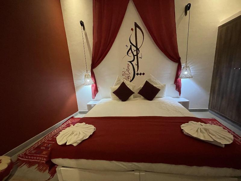 Riad Samarine image