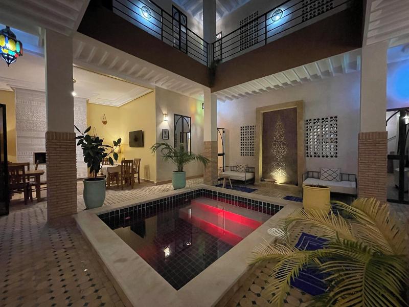 Riad Samarine image