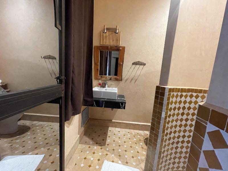 Riad Samarine image