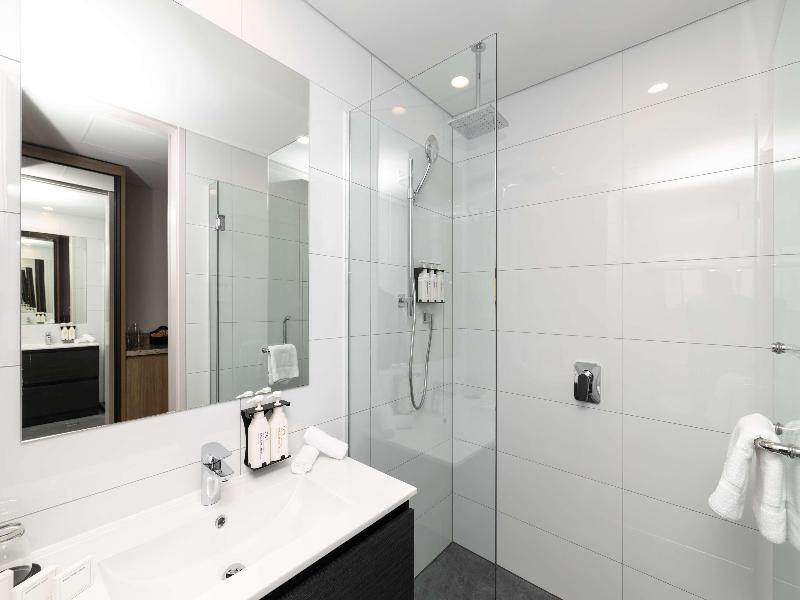 Hotel Grand Chancellor Auckland image