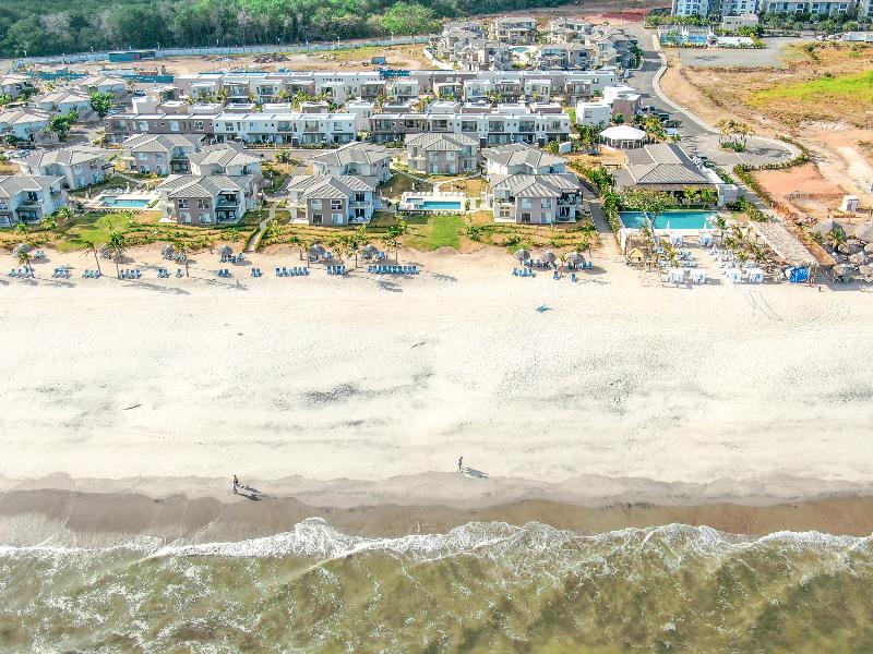 Playa Caracol Rentals image 1