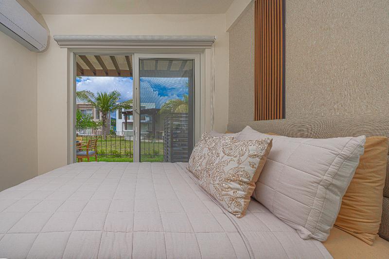Playa Caracol Rentals image