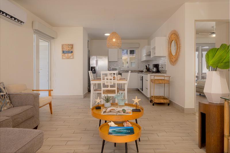 Playa Caracol Rentals image