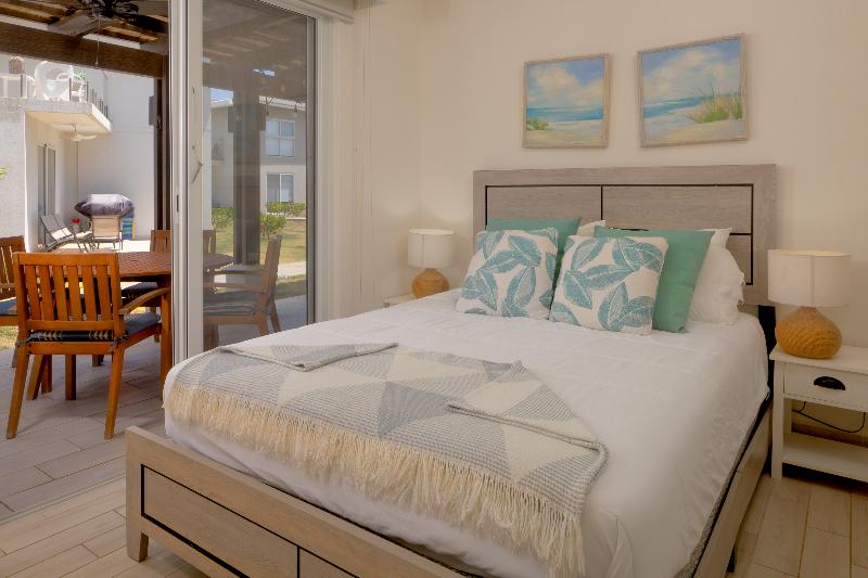 Playa Caracol Rentals image