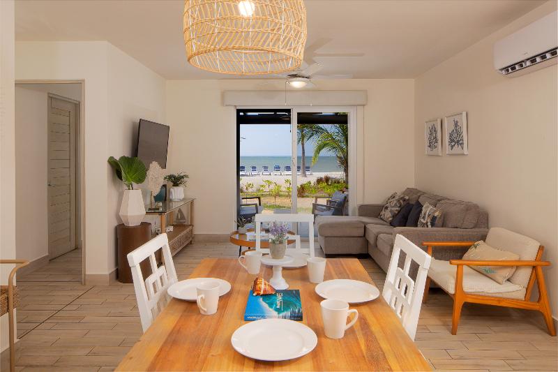 Playa Caracol Rentals image