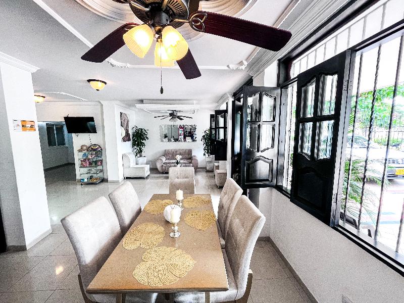 Hotel Boutique Casa Pere image