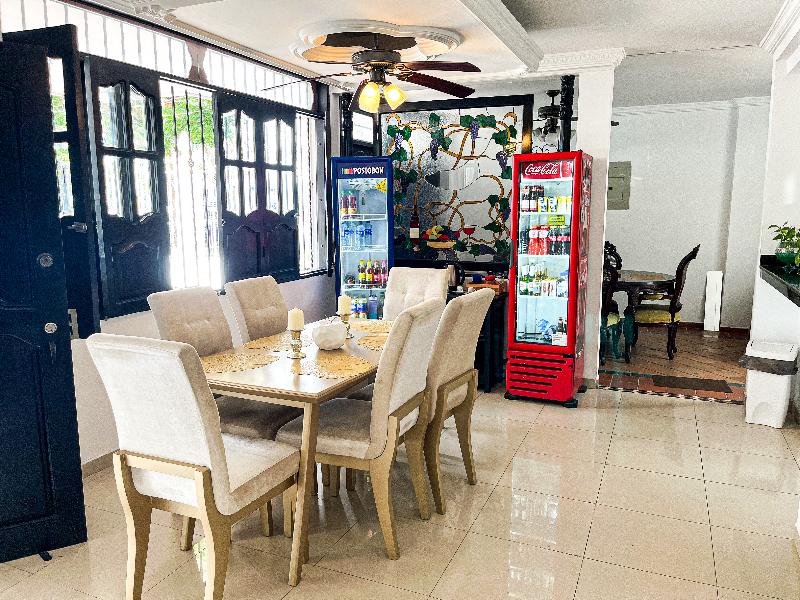 Hotel Boutique Casa Pere image