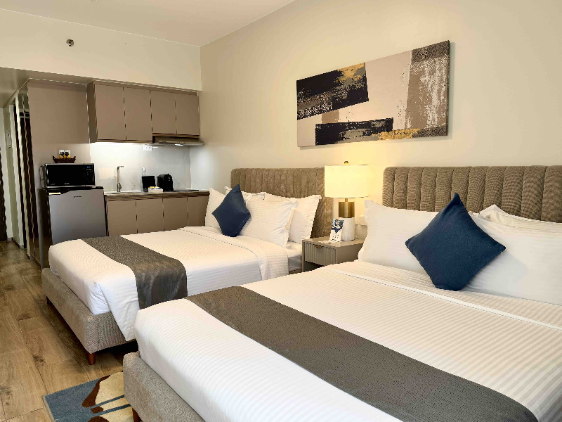Savea Bay City Manila image