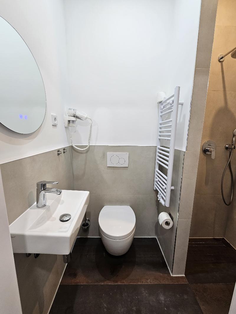 Slumber Aparthotel image