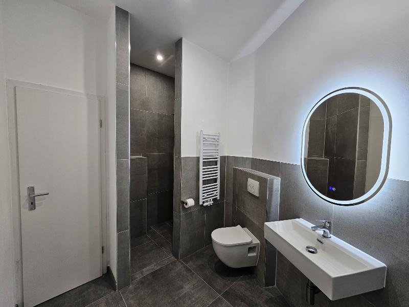 Slumber Aparthotel image