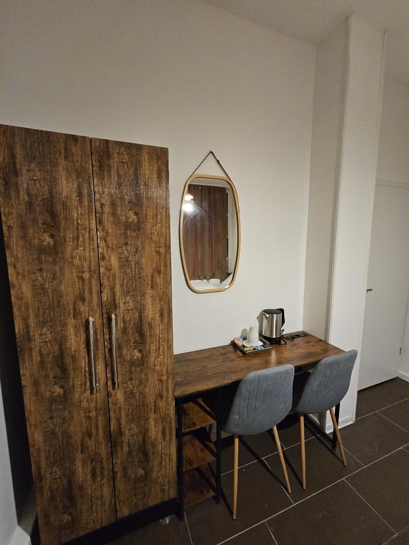 Slumber Aparthotel image