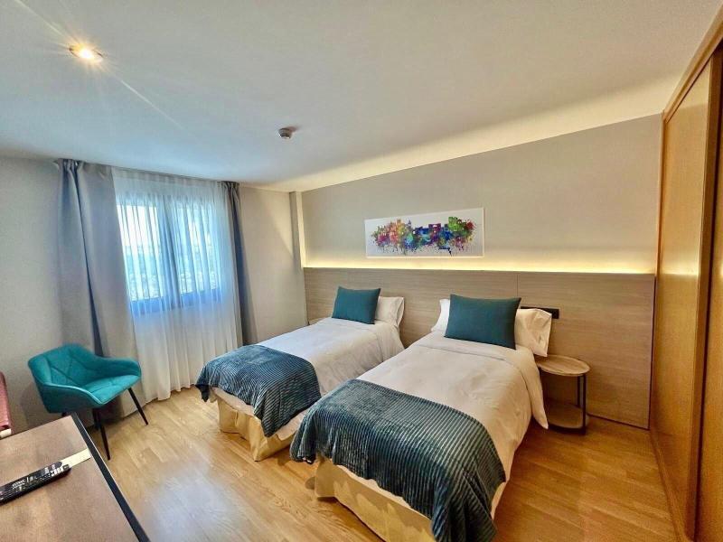 Hotel Diró image