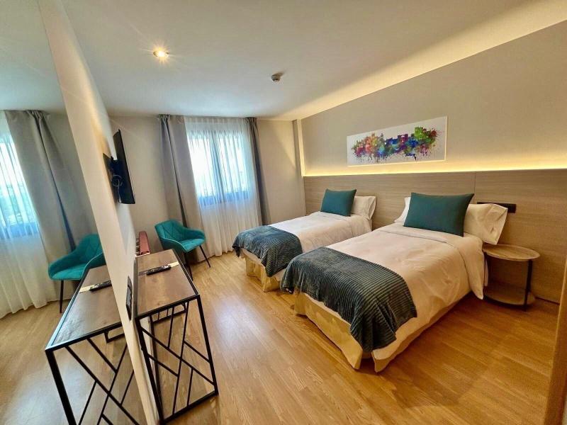 Hotel Diró image