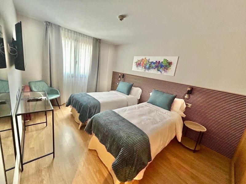 Hotel Diró image