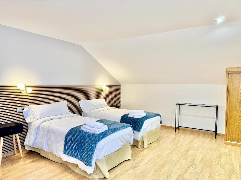 Hotel Diró image