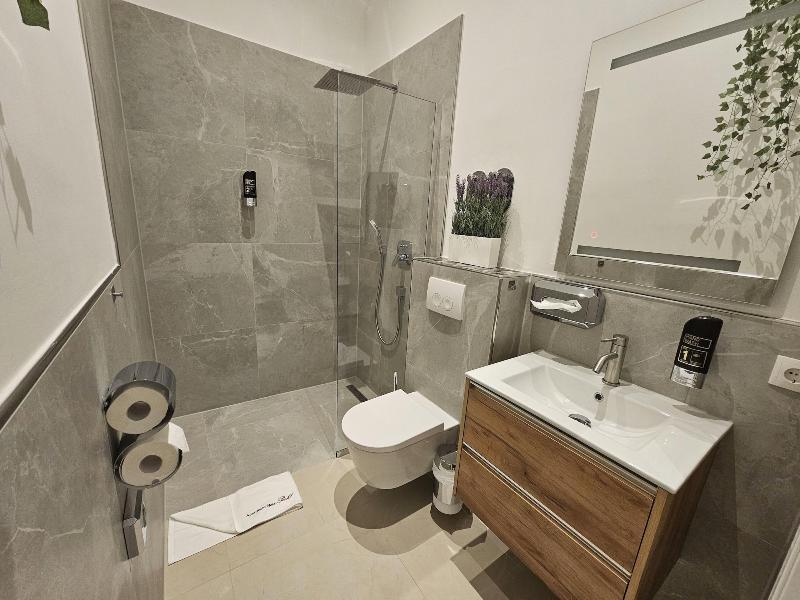 Aparthotel Rahl image