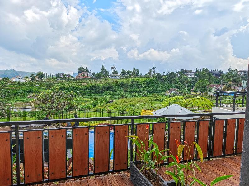 Mamifokobo Hotel & Glamping By Zuzu image