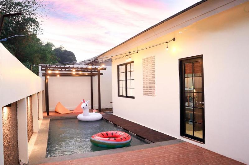 Suisen By Semusim Villa By Zuzu