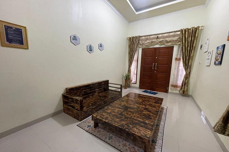 Jirek Homestay Bukittinggi By Zuzu image