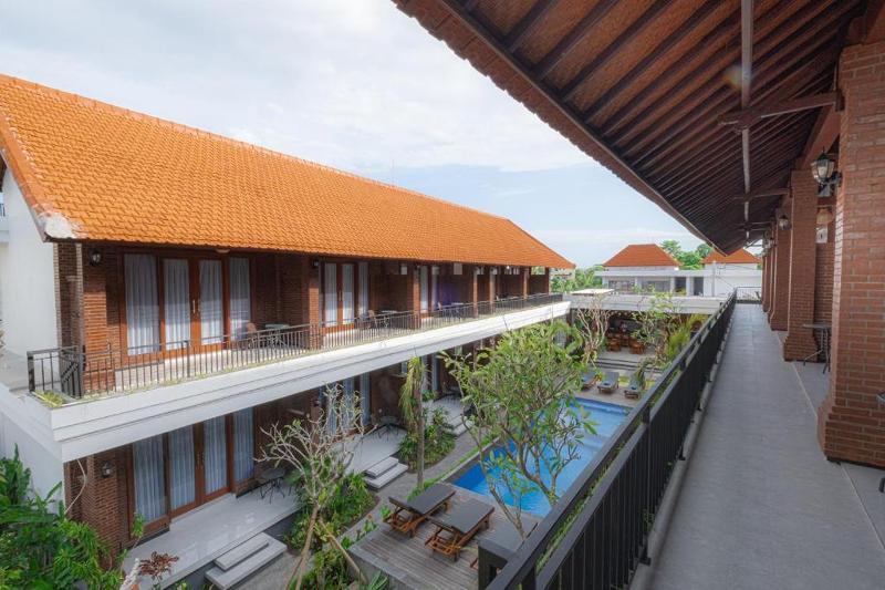 Bali Bata Canggu Guesthouse By Zuzu image