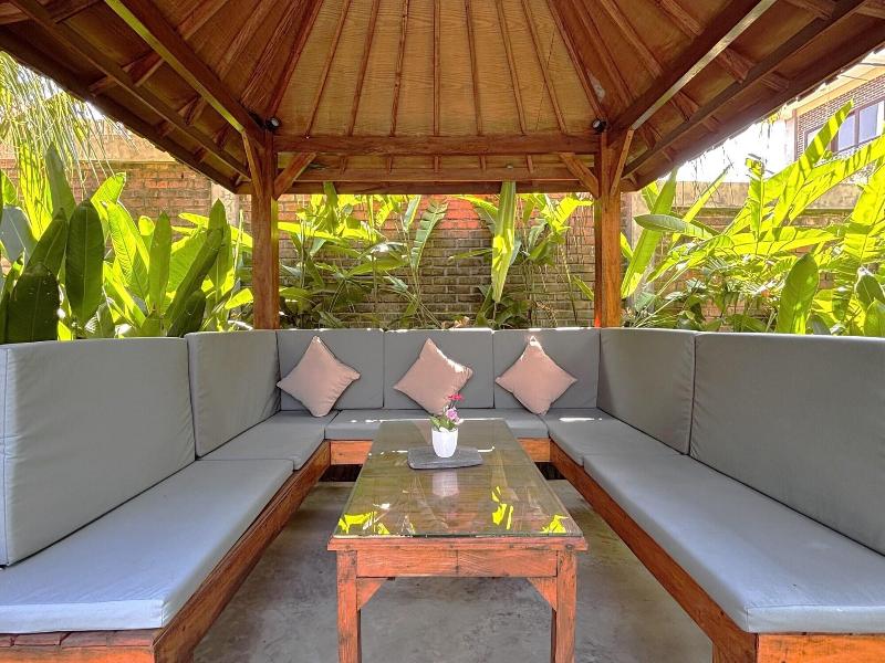 Bali Bata Canggu Guesthouse By Zuzu image