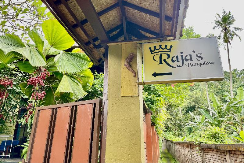 Raja's Bungalows By Zuzu