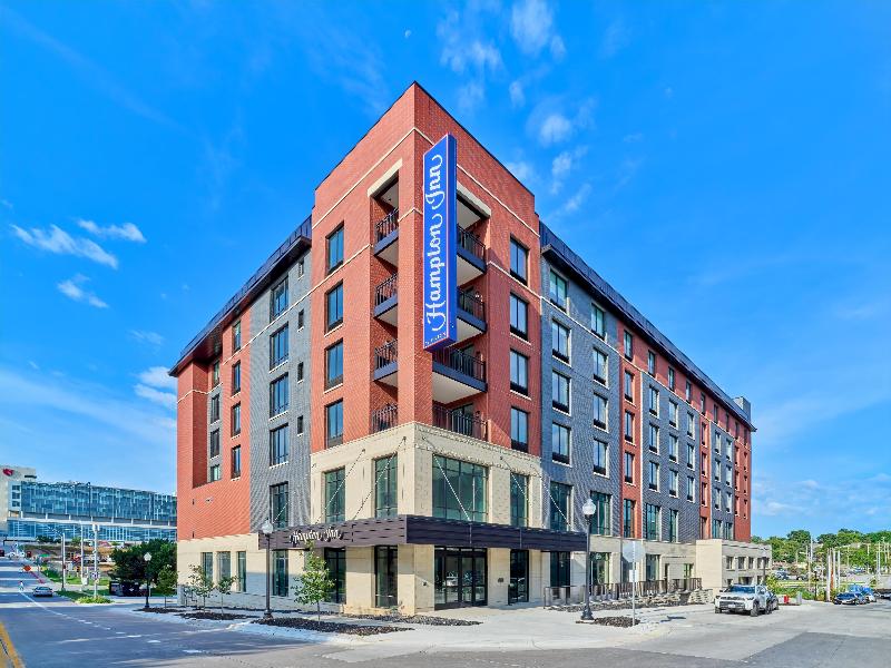 Hampton Inn by Hilton Omaha UN Medical Center Area image