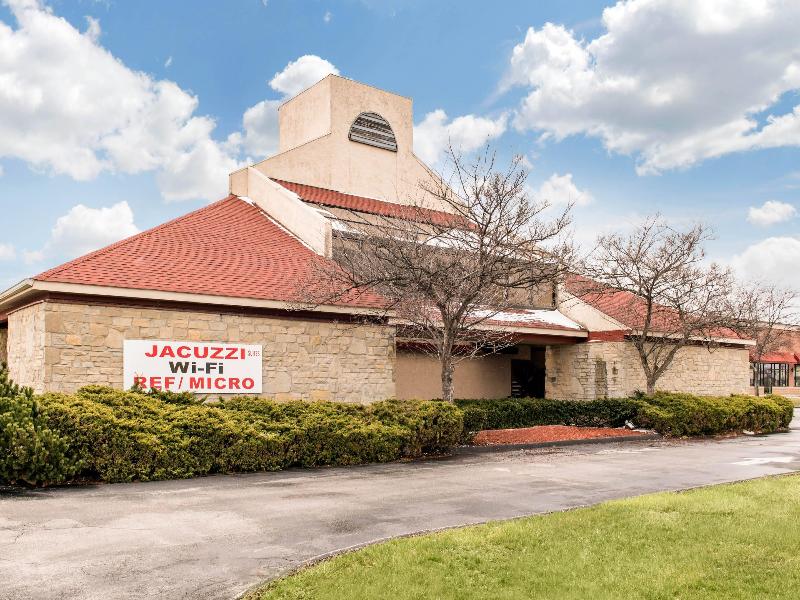 Econo Lodge Toledo image