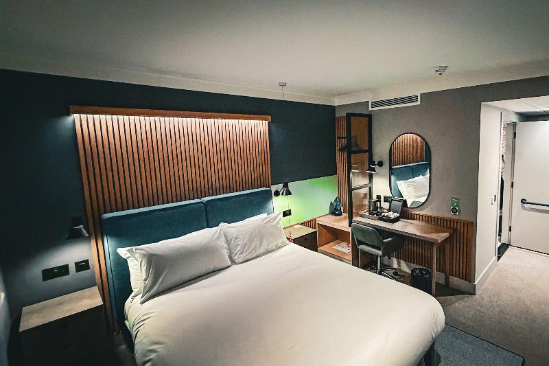 Village Hotel Reading image