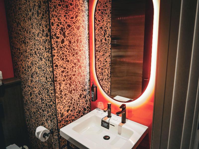 Village Hotel Reading image