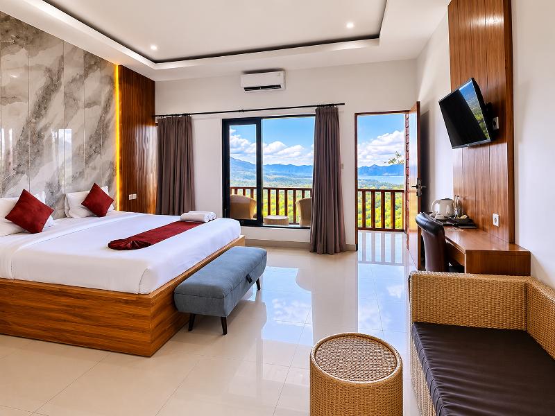 Caldera Hotel & Restaurant By Zuzu image