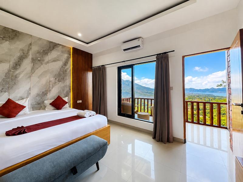 Caldera Hotel & Restaurant By Zuzu image