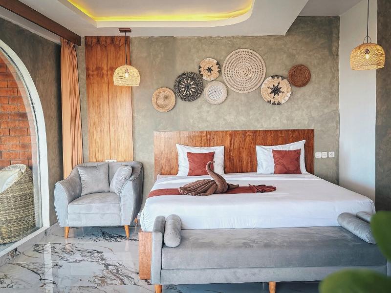 Caldera Hotel & Restaurant By Zuzu image