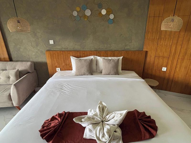 Caldera Hotel & Restaurant By Zuzu image