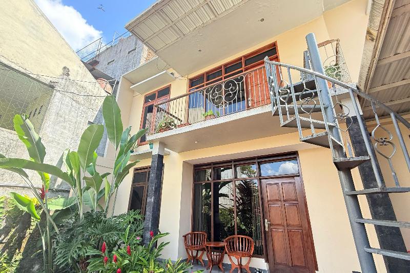 Hazel House Bandung By Zuzu