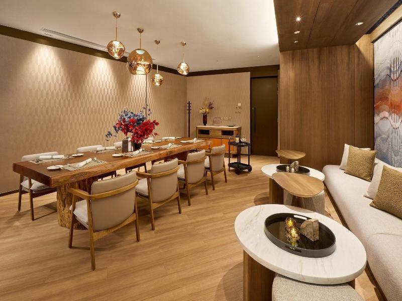 Wm Hotel Hong Kong Vignette Collection By Ihg image
