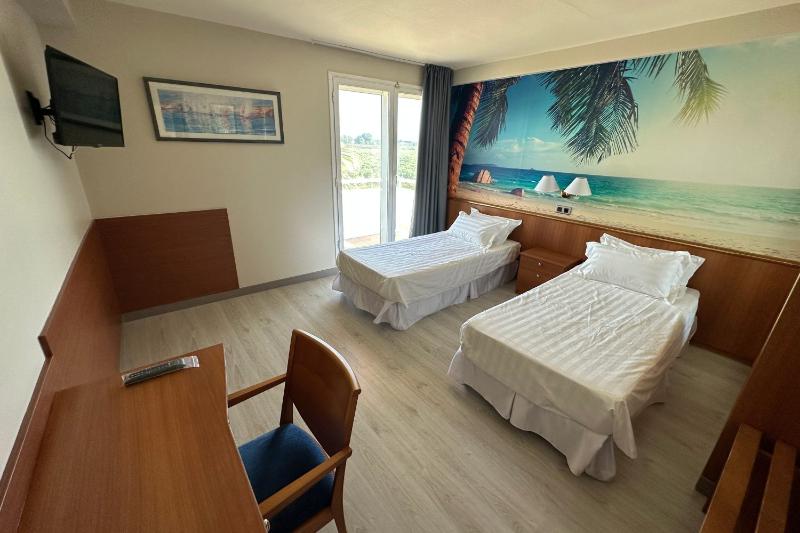 Futurotel Paradise Resort image