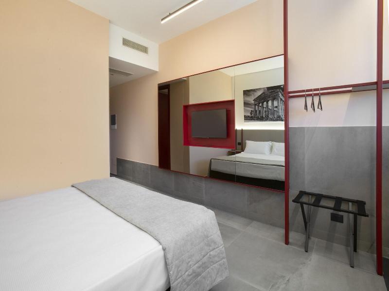 Cubik Inn image