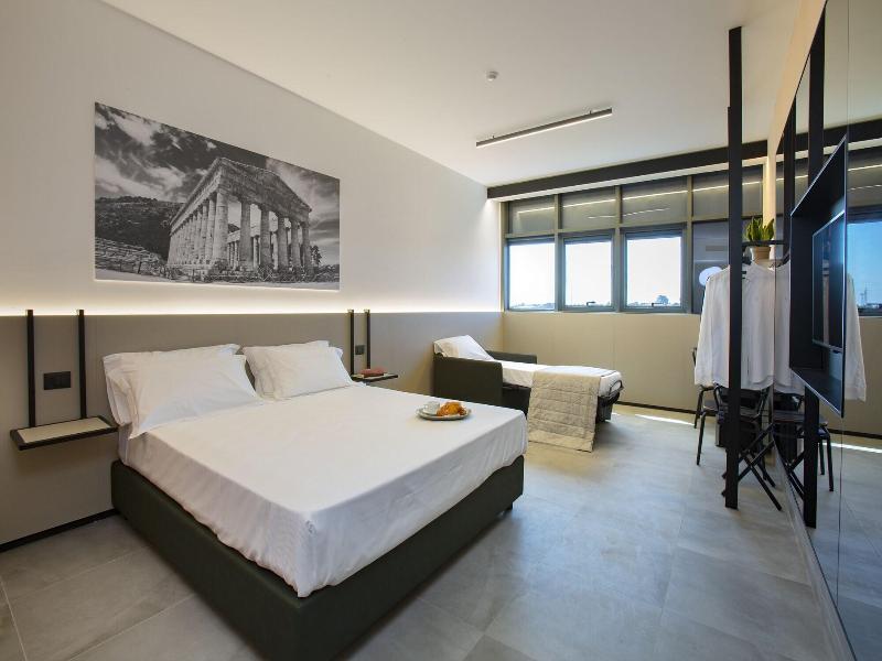 Cubik Inn image