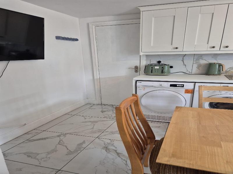 Private Room In Little Bridgeford image