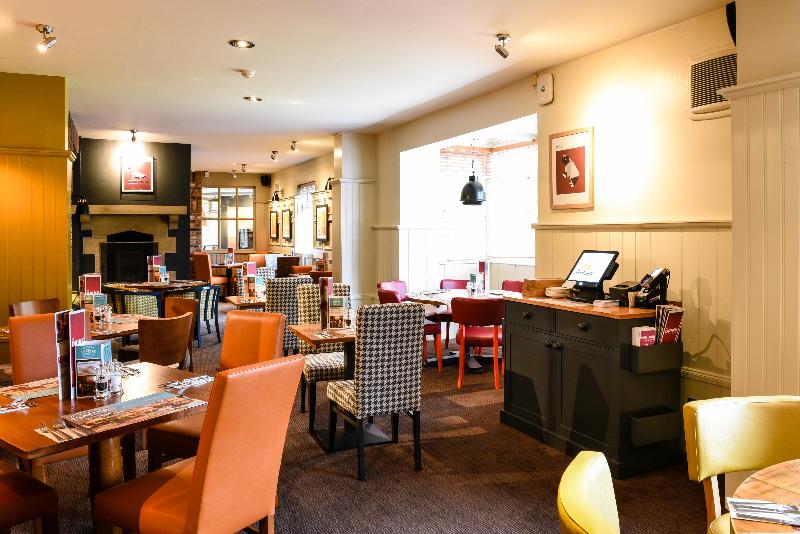 Premier Inn Macclesfield North image