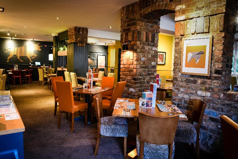 Premier Inn Macclesfield North image
