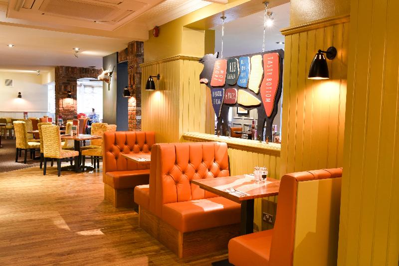 Premier Inn Macclesfield North image