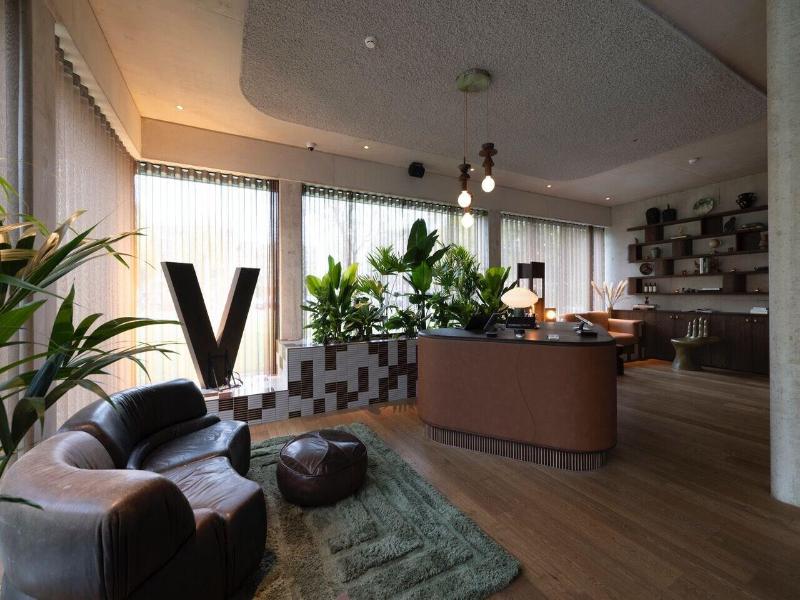Hotel V Oosterpark — view