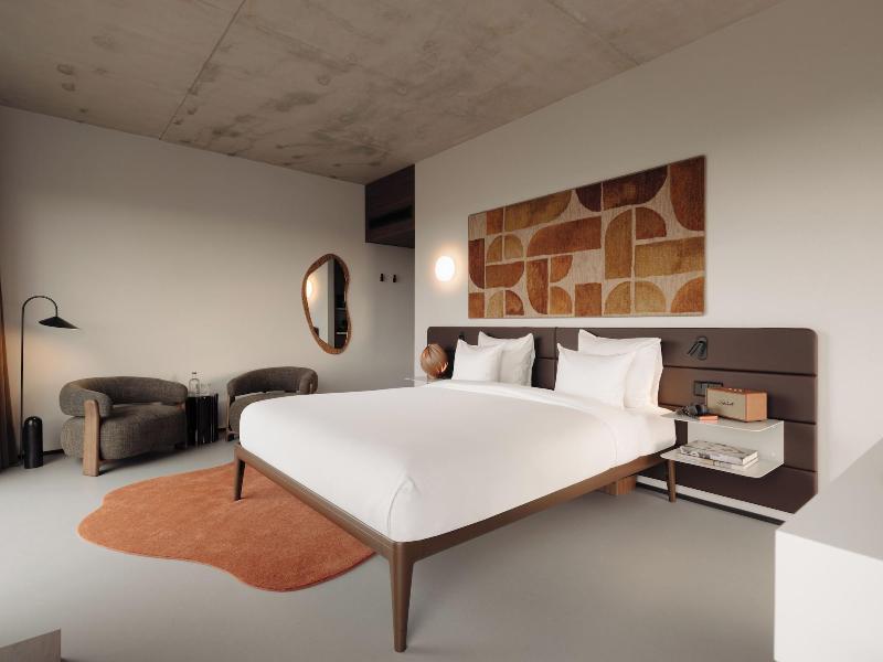 Hotel V Oosterpark image