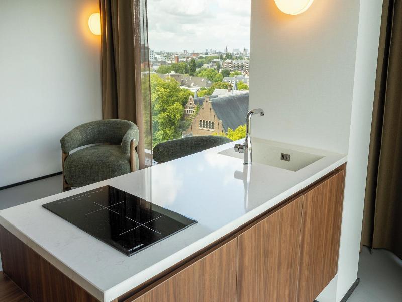 Hotel V Oosterpark image